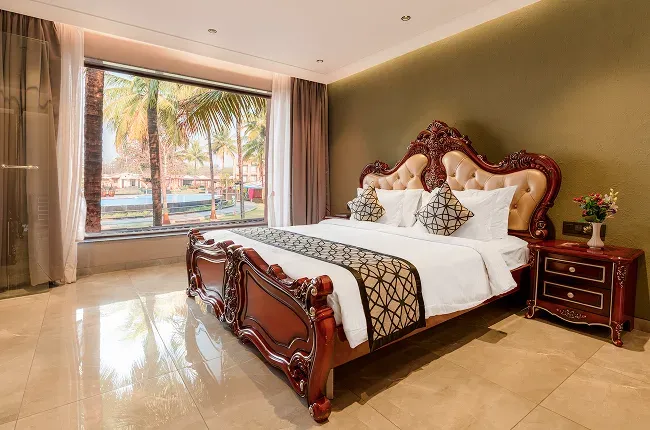 Signature Suite
